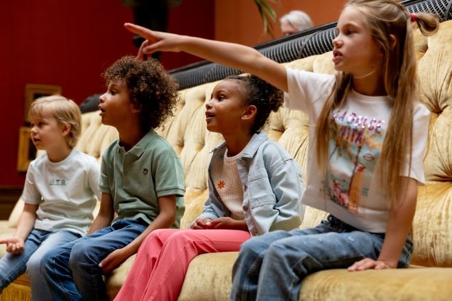 Theaters in Nederland met ringleiding